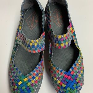 S21- 82 MULTI COLR WEDGES- MARY JANES
